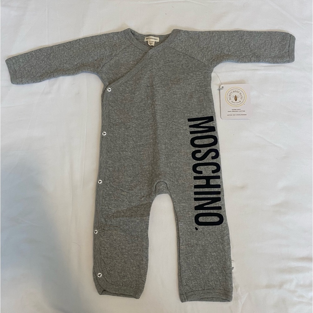 Burt’s Bees Baby One Piece New with Tags!

•Size- 3 to 6mo.
•Color- Gray